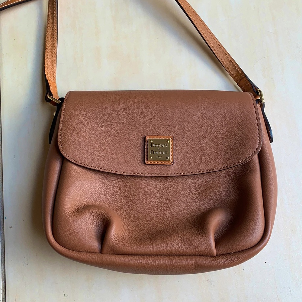 AUTHENTIC Dooney and Burke REAL leather crossbody